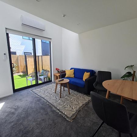 Modern Loft In Christchurch Cbd With Private Courtyard Zewnętrze zdjęcie