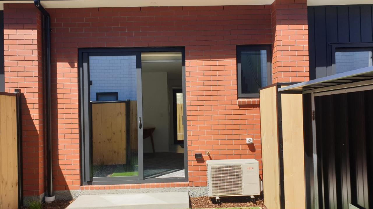 Modern Loft In Christchurch Cbd With Private Courtyard Zewnętrze zdjęcie