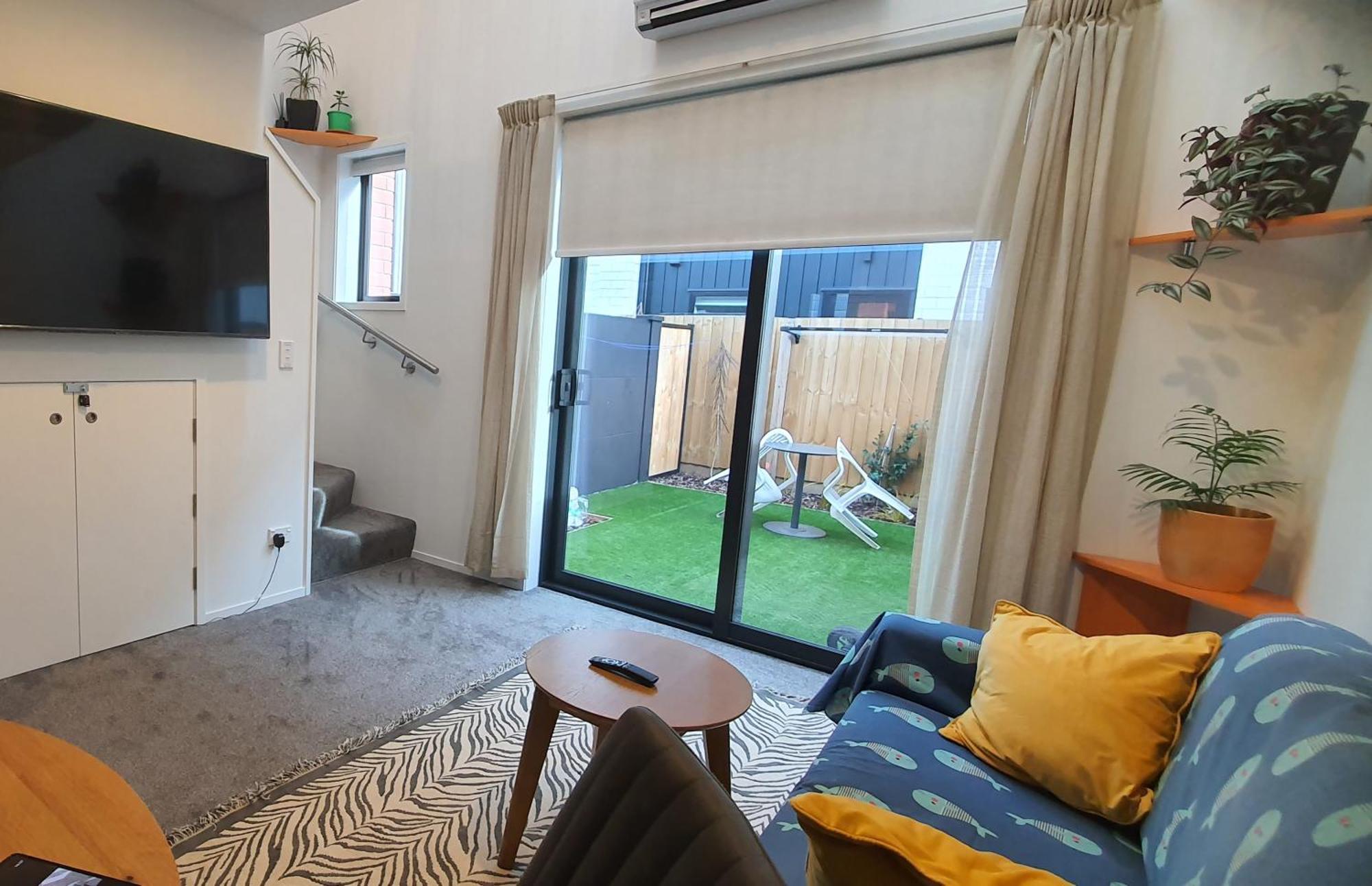 Modern Loft In Christchurch Cbd With Private Courtyard Zewnętrze zdjęcie